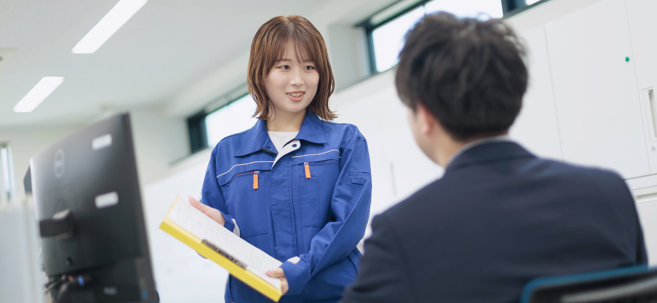 社員