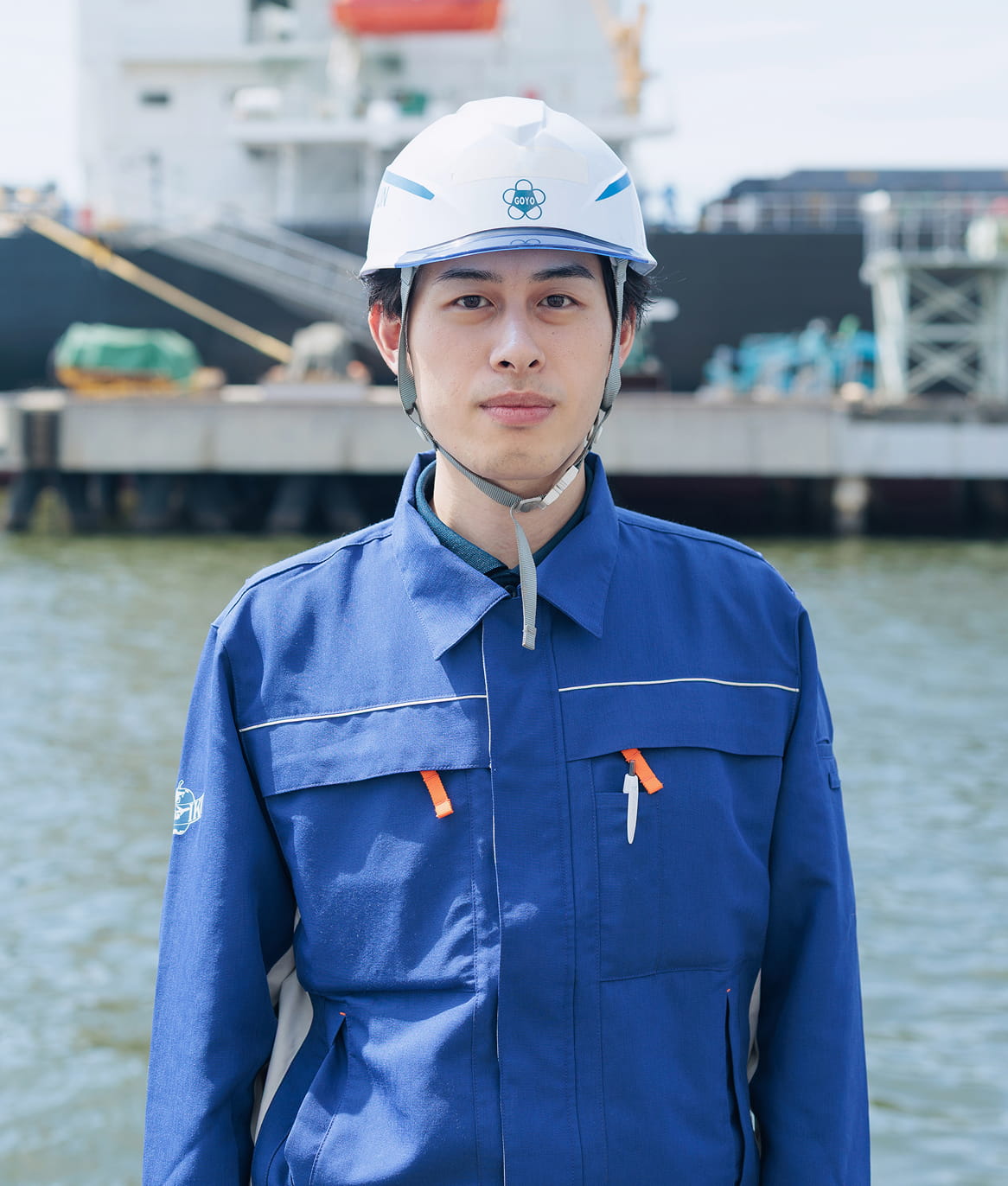 社員